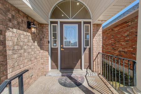 19 MCKITRICK DRIVE, Orangeville, Ontario L9W 5C2, Canadá
