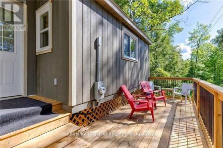 158 EASTSIDE TROUT LAKE LANE, Madawaska Valley, Ontario K0J 1B0, Canadá