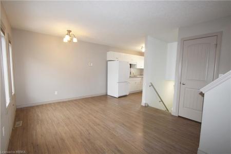634 PRINCESS STREET, Woodstock, Ontario N4S 4H5, Canada