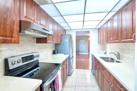3650 KANEFF CRESCENT, Mississauga, Ontario L5A 4A1, Canadá