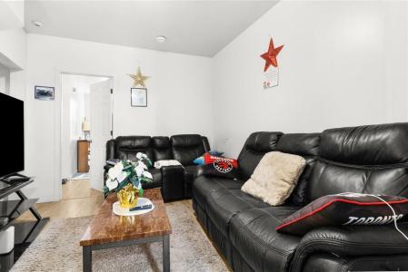 649 HOME STREET, Winnipeg, Manitoba R3G 1X9, Kanada