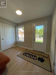 19 ANDERSON STREET, Woodstock (woodstock - South), Ontario N4S 9A3, Canada