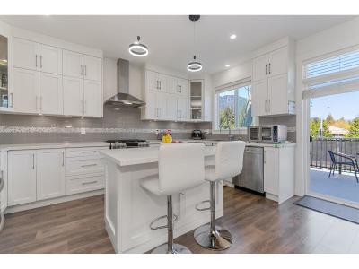 63650 FLOOD HOPE ROAD, Hope, British Columbia V0X 1L2, Canada
