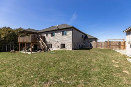202 MEREDITH WAY, Chatsworth, Онтарио N0H 1G0, Канада