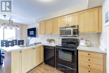 3030 BREAKWATER COURT, Mississauga (cooksville), 安大略省 L5B 4N5, 加拿大