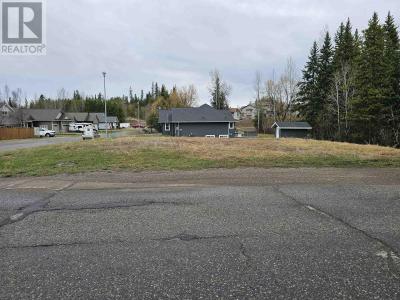 2204 MCTAVISH DRIVE, Prince George, Columbia Britannica V2K 5R5, Canada