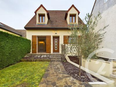 Trappes, Île-de-France 78190, France