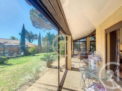 Uzes, Languedoc-Roussillon 30700, Francia