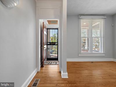 1722 E 30th Street E, Baltimore, 马里兰州 21218, 美国
