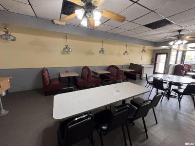118 S LAFAYETTE Street, Macomb, Illinois 61455, Estados Unidos