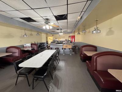 118 S LAFAYETTE Street, Macomb, Illinois 61455, Estados Unidos