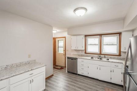 214 SE 9th Street, Ankeny, איווה 50021, ארצות הברית של אמריקה