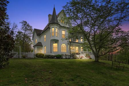 515 Cox Hollow Rd, Dover, Tennessee 37058, USA