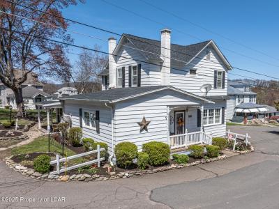 100 Newport Avenue, Nanticoke, Pennsylvania 18634, Estados Unidos