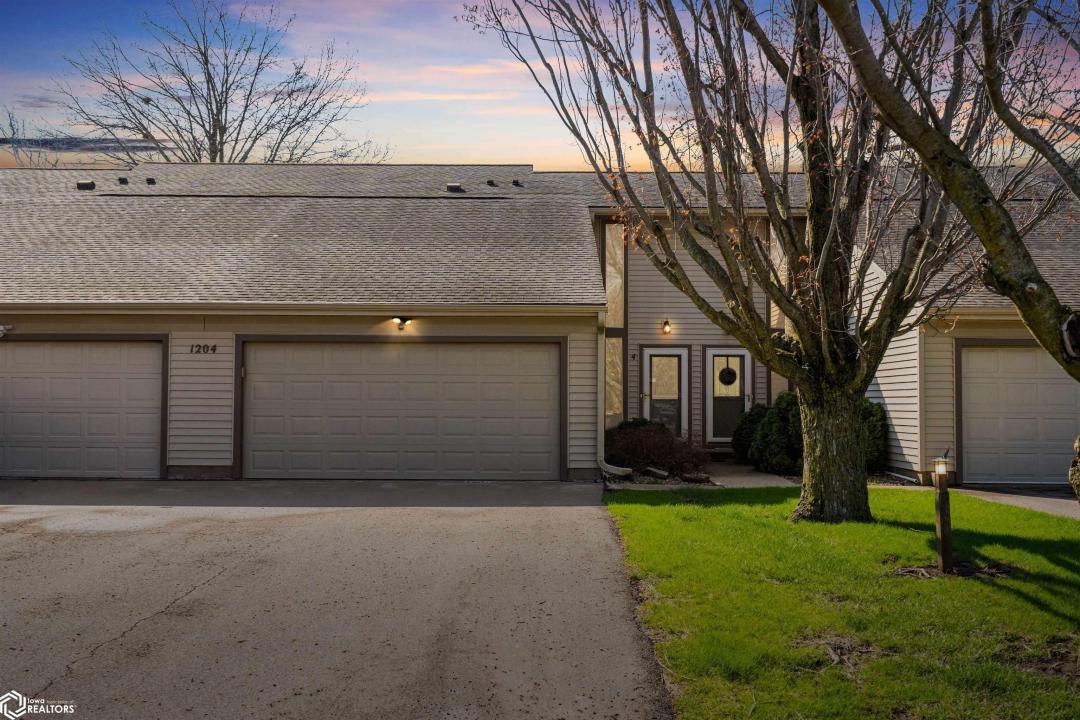 1204 S 12th Street 4, Marshalltown, أيوا 50158, الولايات المتحدة