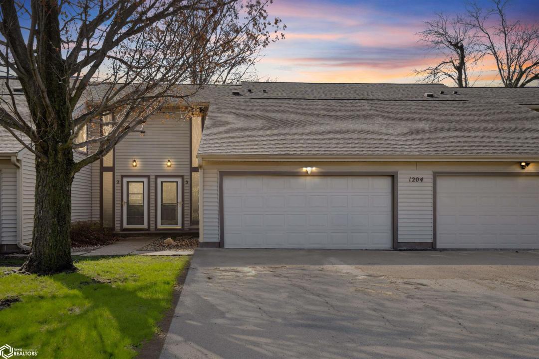 1204 S 12th Street 3, Marshalltown, أيوا 50158, الولايات المتحدة