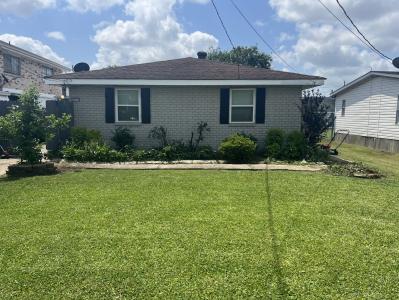 4014 SCHOOL Drive, Marrero, Louisiana 70072, USA