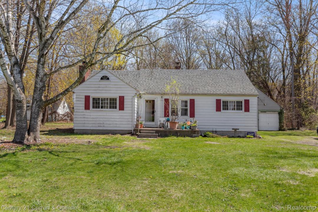 19497 Inkster St Road, Brownstown Twp, Michigan 48174, États-Unis