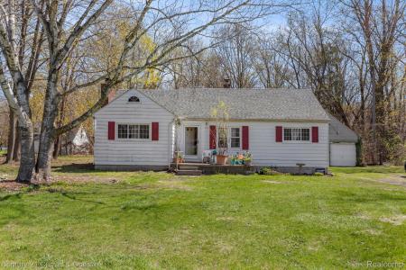 19497 Inkster Road, Brownstown Twp, Michigan 48174, USA