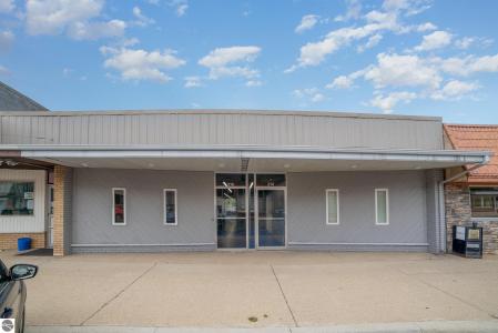 214 N Mill Street, St Louis, Michigan 48880, USA