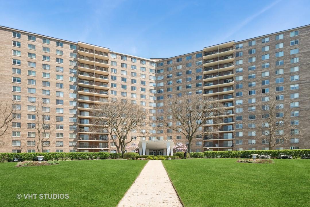 7141 N Kedzie Avenue , 1515, Chicago, イリノイ 60645, アメリカ合衆国