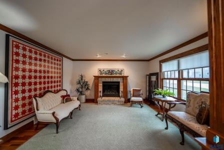 300 Calumet Cir, Yankton, South Dakota 57078, USA