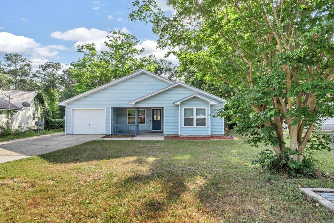 411 Northview Lane, Crestview, Florida 32536