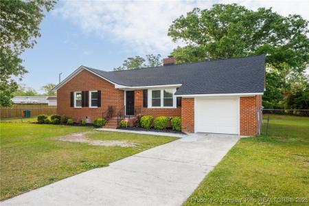 855 Spruce Street, Lumberton, Karolina Północna 28358, USA