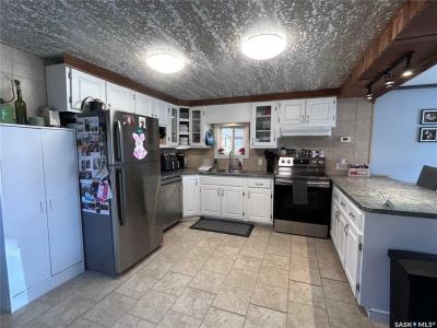 414 2ND AVENUE E, Maidstone, Saskatchewan S0M 1M0, Canada