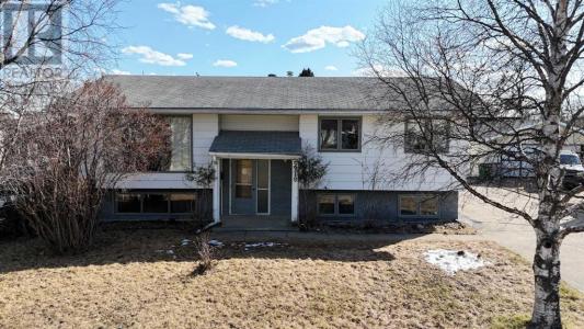 5319 12 AVENUE, Edson, Alberta T7E 1J8, Kanada