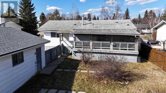 5319 12 AVENUE, Edson, Alberta T7E 1J8, Kanada