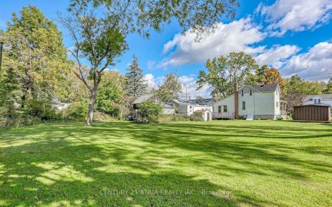144 HICKORY STREET N, Whitby, Ontario L1N 3X7, Canada
