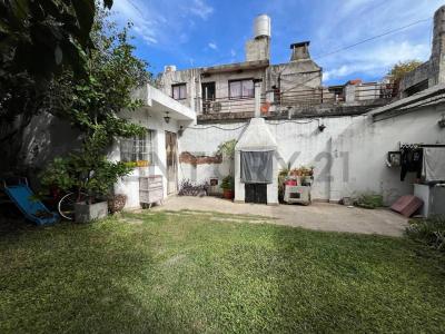 EMILIO CASTRO , Villa Luro, Capital Federal 00001, Argentine