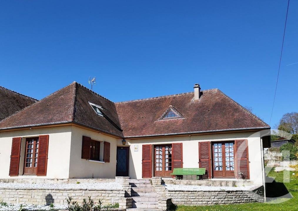 Chambly, Picardie 60230, アキタン
