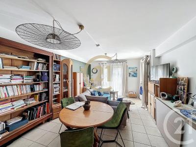 Uzes, Languedoc-Roussillon 30700, France