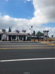 982 Center Street, Riverside, California 92507