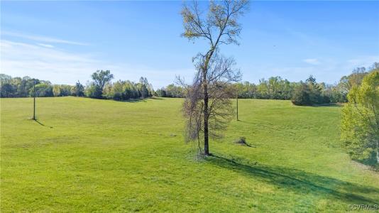 00 Crumptown Road, Farmville, Wirginia 23901, USA