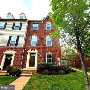 5310 Smiths Cove Lane, Greenbelt, Maryland 20770, USA