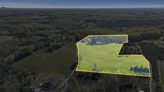 5130 Crumptown Rd, Farmville, Wirginia 23901, USA