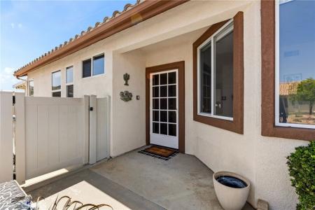6112 Turnberry Drive, Banning, California 92220, USA