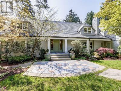 3977 LEXINGTON AVENUE, Saanich, British Columbia V8N 3Z5, Canada