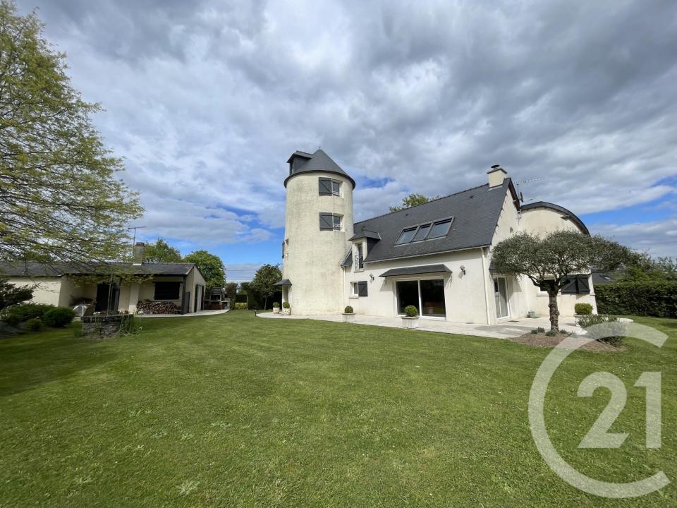 Plesse, Pays De La Loire 44630, France