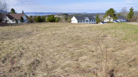 51 Hartley Lane, Newport City, Vermont 05855