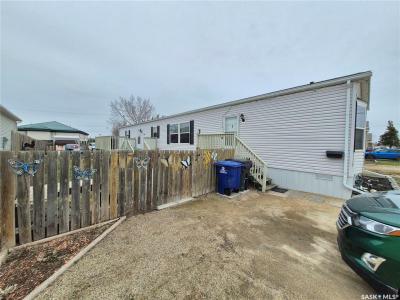 129 1ST AVENUE SW, Weyburn, Saskatchewan S4H 2H9, Canada