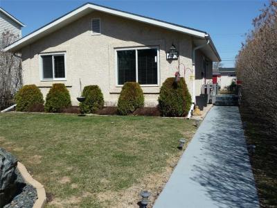 743 ASHTON AVENUE, Beausejour, Manitoba R0E 0C0, Canada