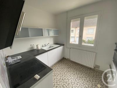 Le Mans, País Do Loire 72100, França