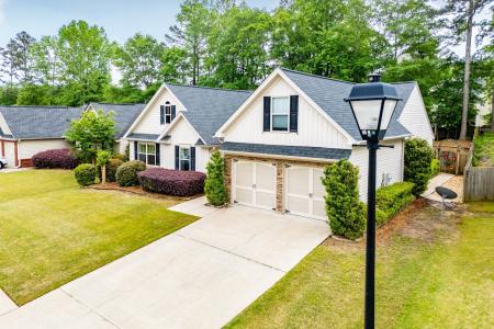 1015 Buckeye Lane , Villa Rica, Georgia 30180, USA