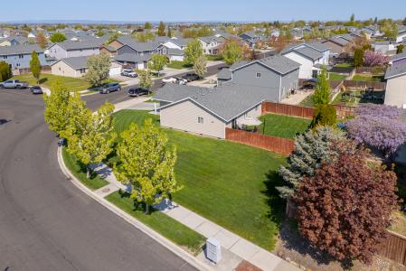 2117 S Dilley Ave, Moses Lake, Washington 98837, Estados Unidos