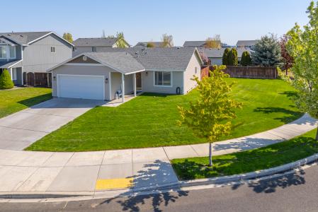 2117 S Dilley Ave, Moses Lake, Washington 98837, Estados Unidos