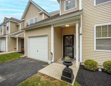 53 Halley Court, Poughkeepsie, ניו יורק 12601, ארצות הברית של אמריקה